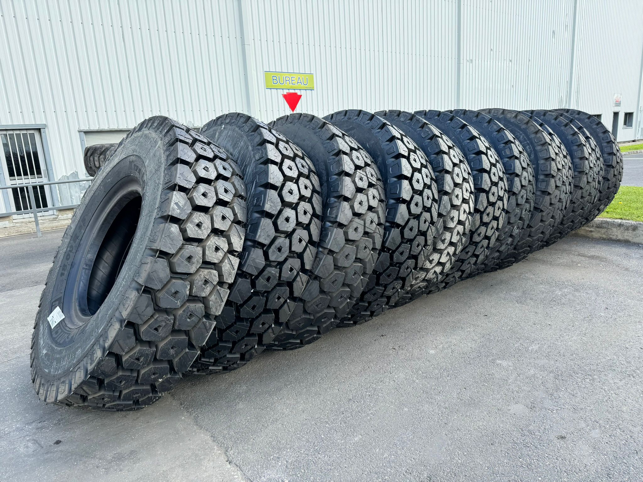 Pneu Génie Civil - 18.00 R33