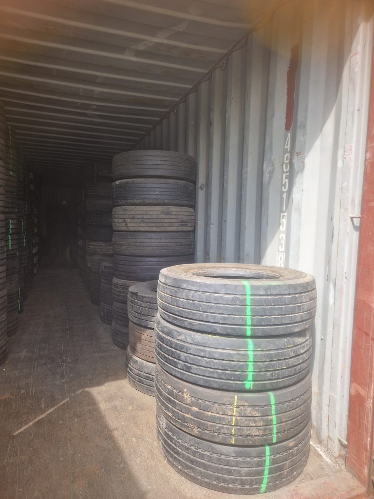 Pneu Utilitaire - 225/75R 17.5
